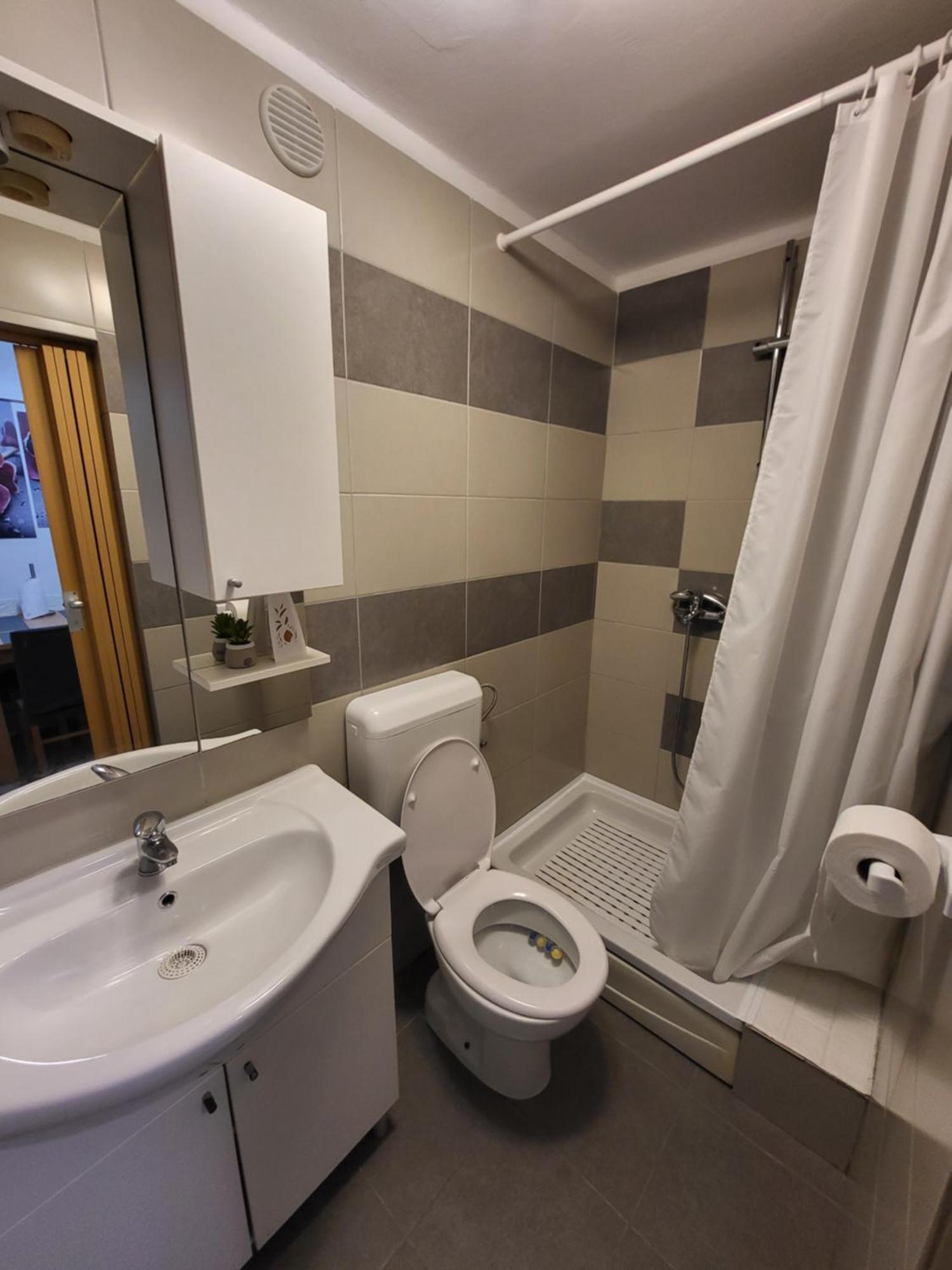 Apartmani I Sobe Mara Palit Экстерьер фото