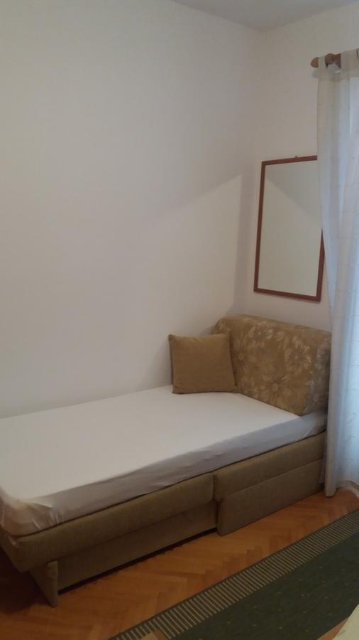 Apartmani I Sobe Mara Palit Экстерьер фото
